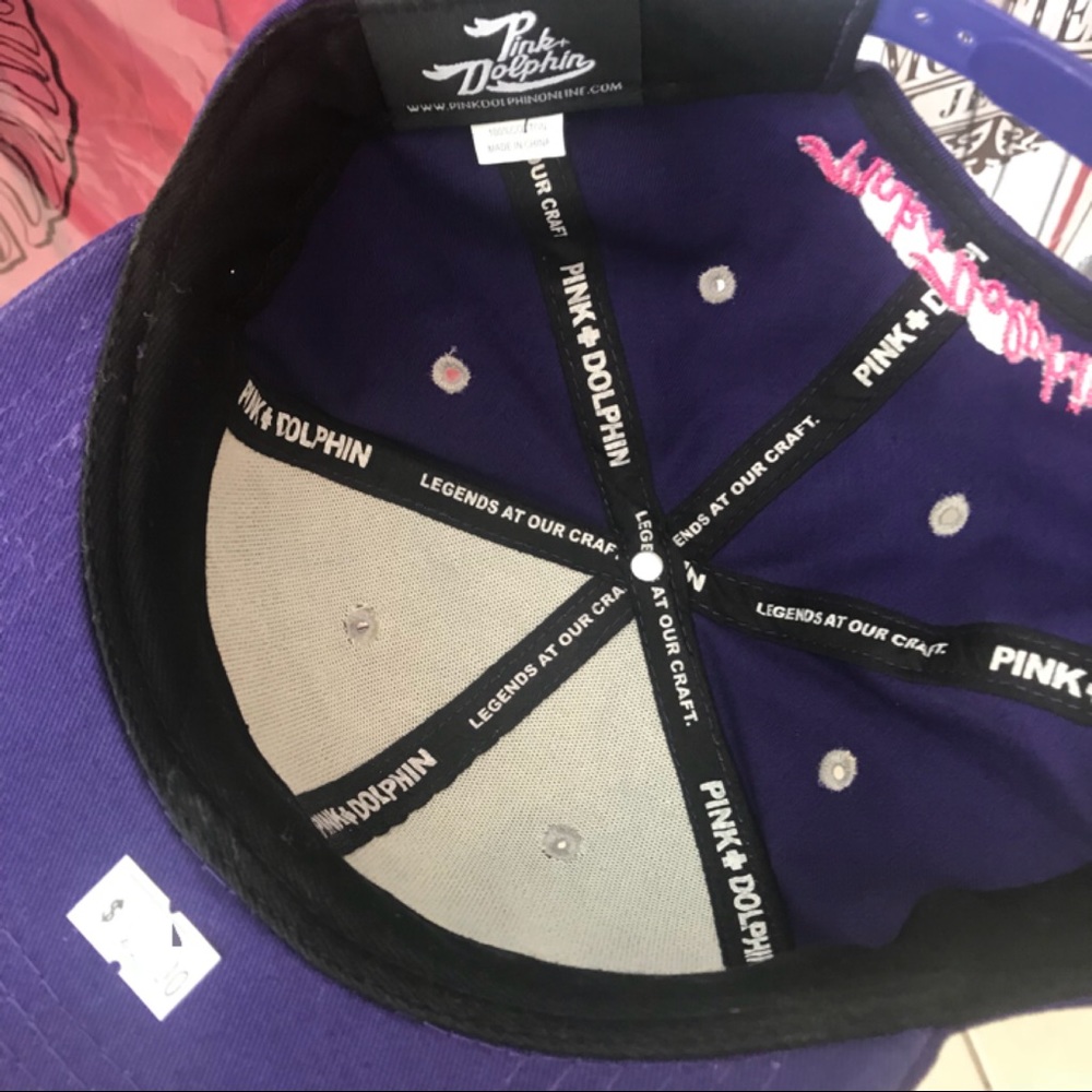 Snapback - Picture 3 of 3